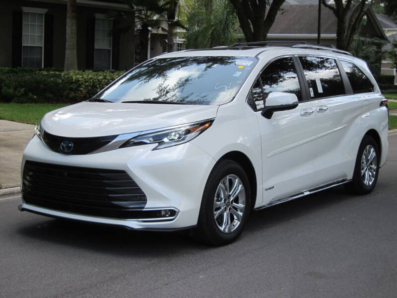 2021 Toyota Sienna Platinum 7-Passenger