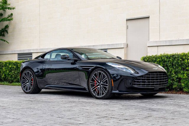 2024 Aston Martin DB12 V8
