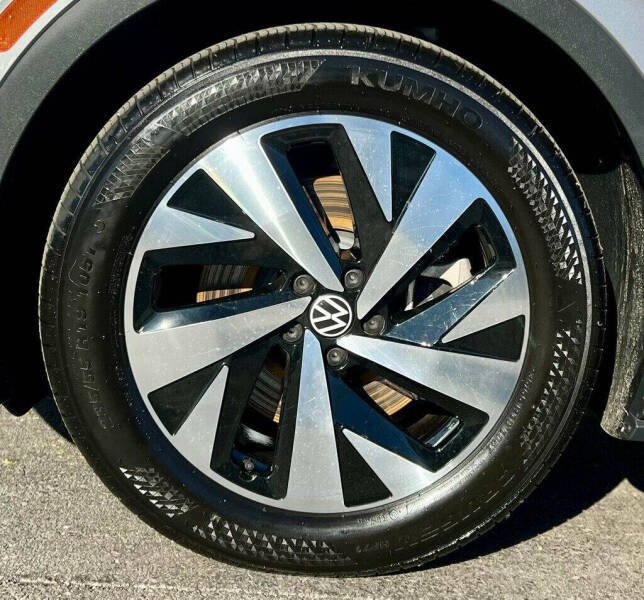 2023 Volkswagen ID.4 Pro