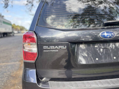 2015 Subaru Forester 2.5i