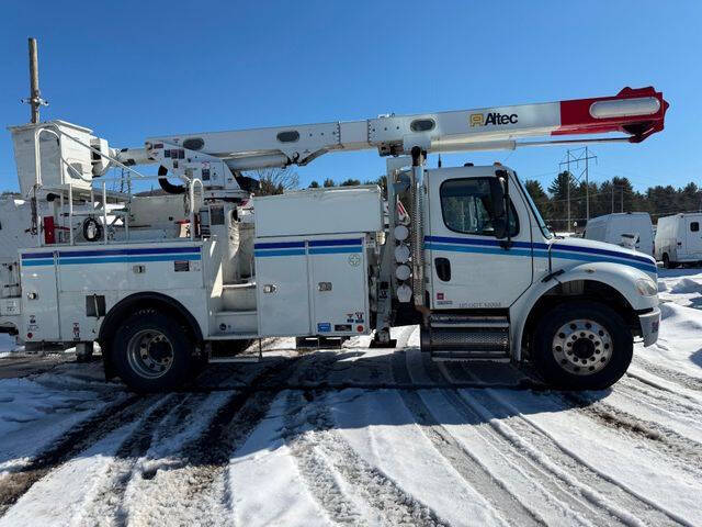 2010 Freightliner M2 106