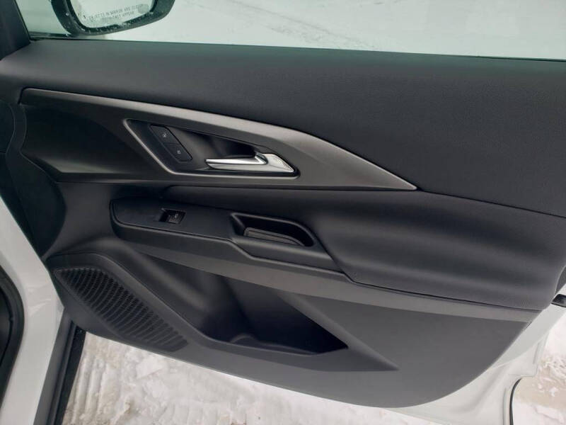 2026 Chevrolet Equinox EV LT 1