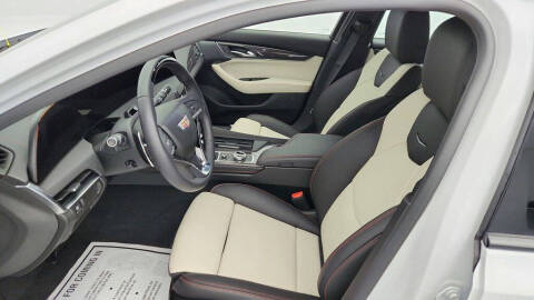 2025 Cadillac CT5 Sport