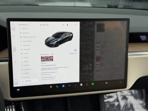 2021 Tesla Model S Plaid