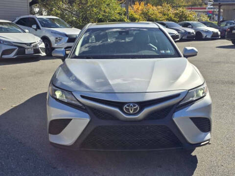 2018 Toyota Camry SE