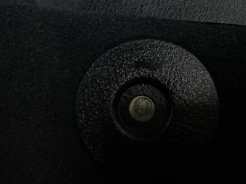 2004 Ford Thunderbird Deluxe