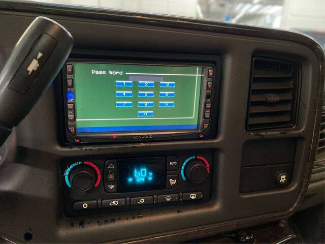 2003 GMC Yukon Denali
