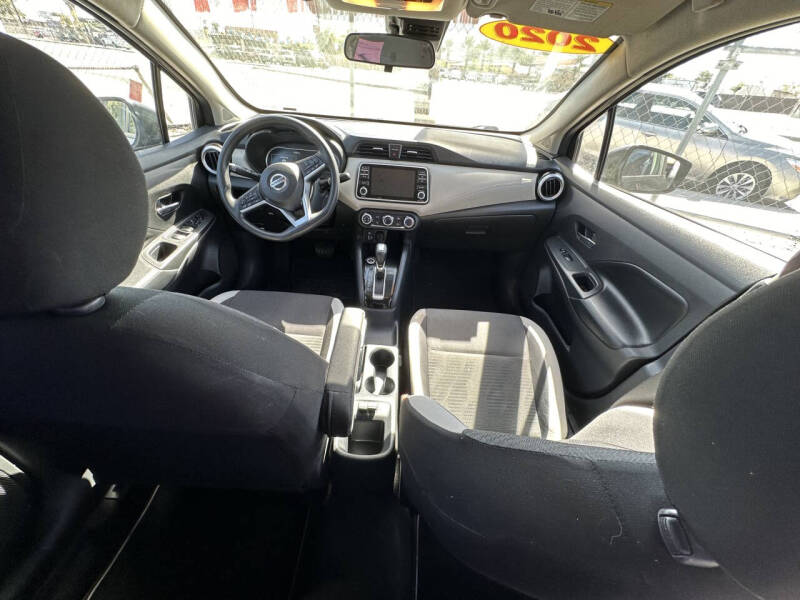 2020 Nissan Versa SV