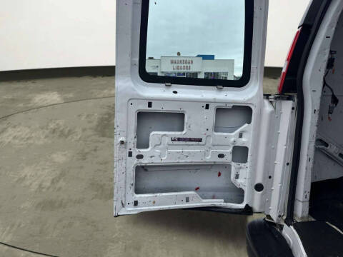 2020 Chevrolet Express 2500