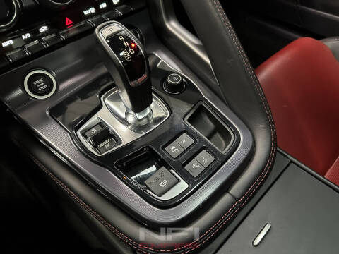 2018 Jaguar F-TYPE R