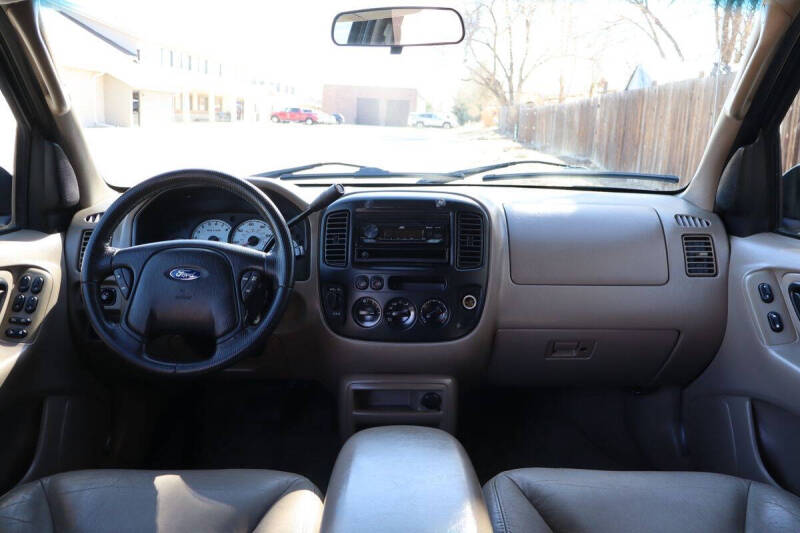 2001 Ford Escape XLT