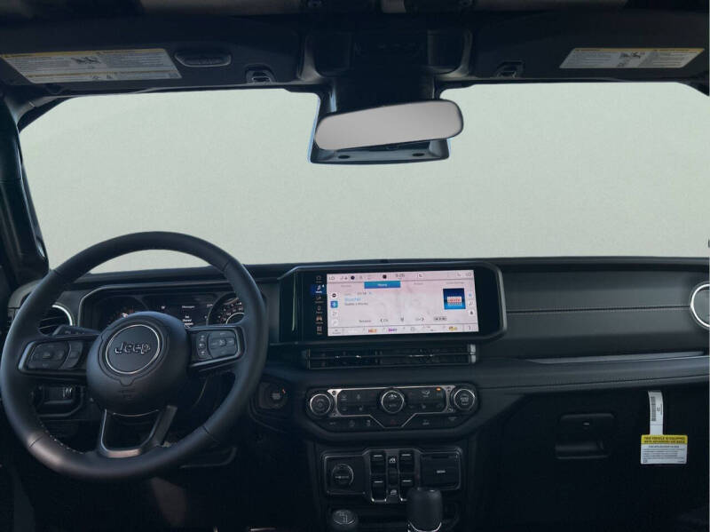 2026 Jeep Gladiator Sahara
