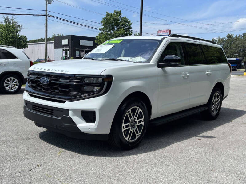 2025 Ford Expedition MAX Active