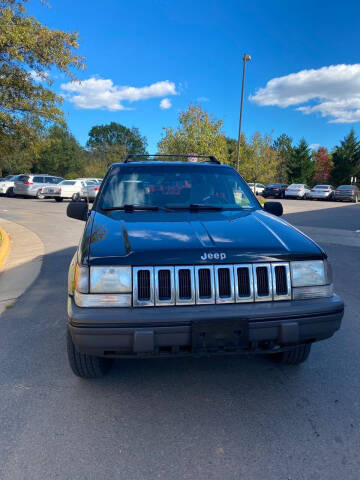 1995 Jeep Grand Cherokee for sale at Super Bee Auto in Chantilly VA