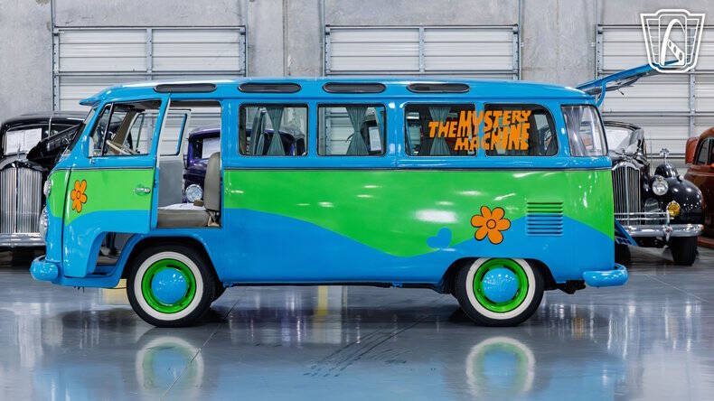 1977 Volkswagen Bus