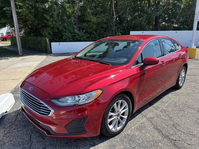2020 Ford Fusion SE