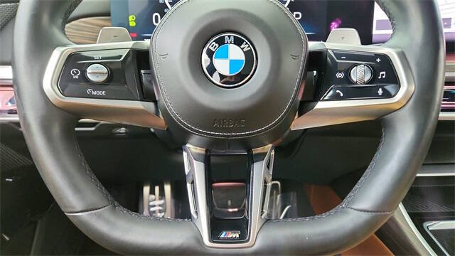 2023 BMW 7 Series 740i