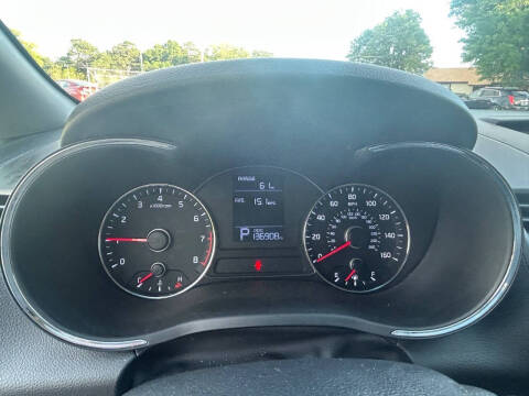 2016 Kia Forte5 LX