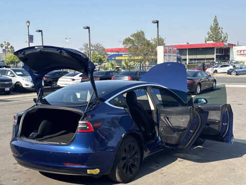2019 Tesla Model 3 Mid Range