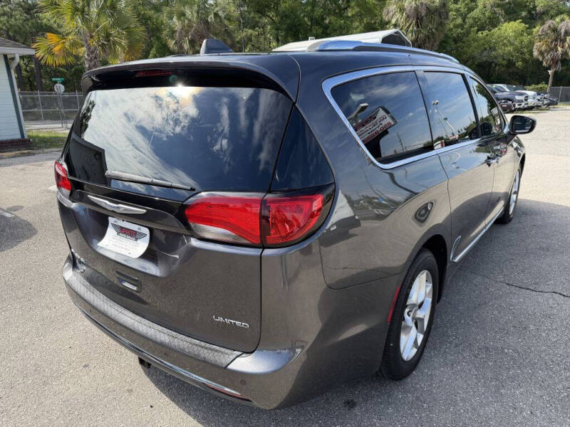 2020 Chrysler Pacifica Limited