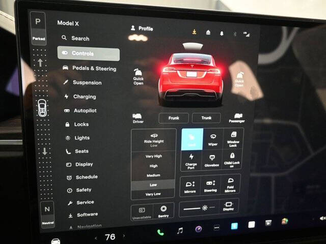 2023 Tesla Model X Standard Range