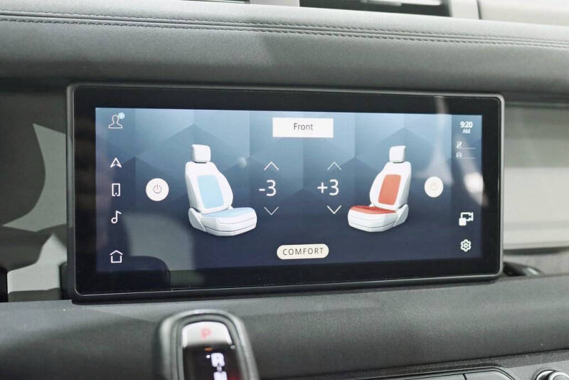 2020 Land Rover Defender 110 SE