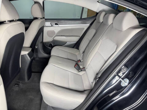 2019 Hyundai Elantra