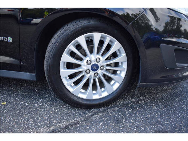 2017 Ford C-MAX Hybrid SE