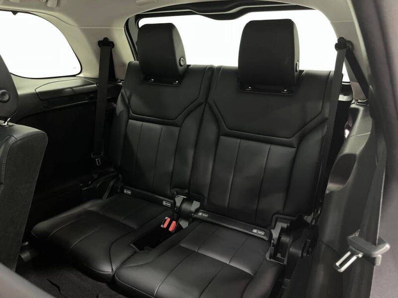 2017 Land Rover Discovery SE