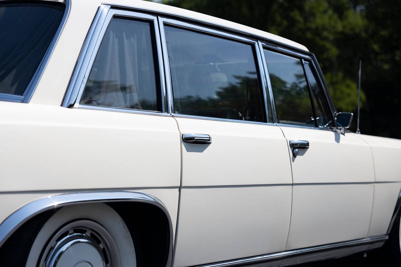 1971 Mercedes-Benz 600 for sale at Autowerks in Cary, IL