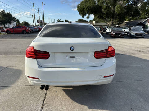 2012 BMW 3 Series 328i