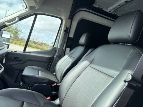 2026 Ford Transit 250