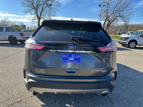 2019 Ford Edge Titanium