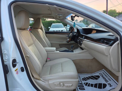 2013 Lexus ES 300h