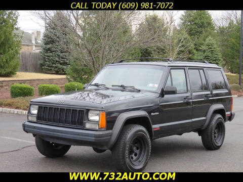 1996 Jeep Cherokee for sale at Absolute Auto Solutions in Hamilton NJ