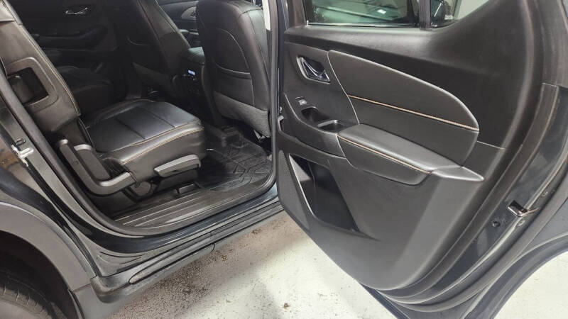 2020 Chevrolet Traverse LT Leather