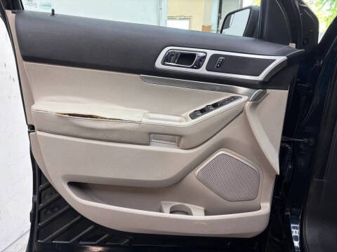 2014 Ford Explorer XLT