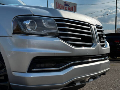 2016 Lincoln Navigator Select