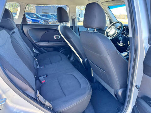 2017 Kia Soul +