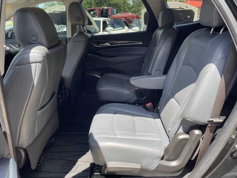 2021 Buick Enclave Essence