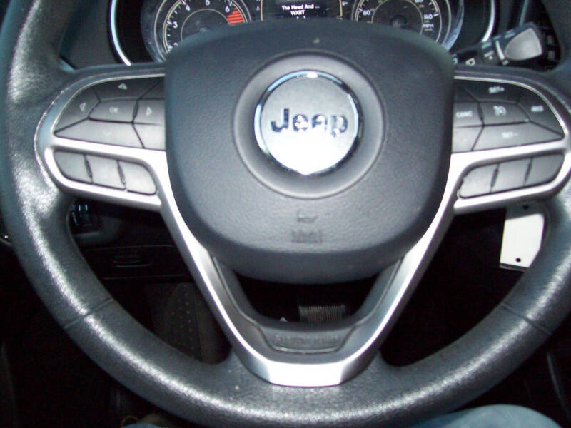 2019 Jeep Cherokee Latitude