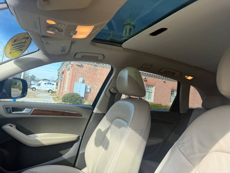 2012 Audi Q5 2.0T quattro Premium