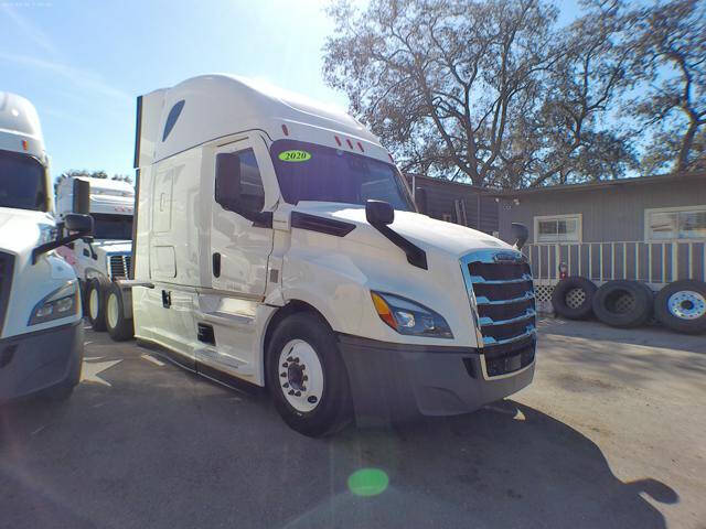 2020 Freightliner Cascadia