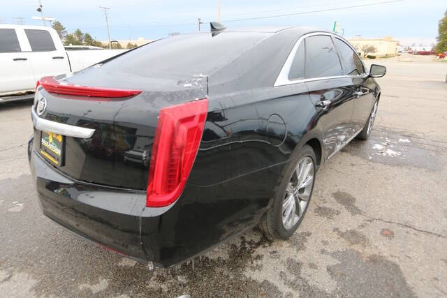 2015 Cadillac XTS Pro Livery