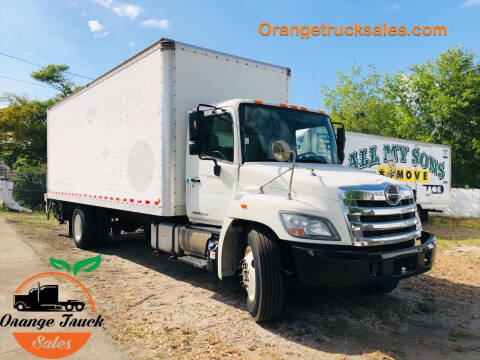 2013 Hino 338