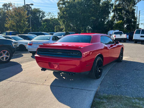 2014 Dodge Challenger SXT