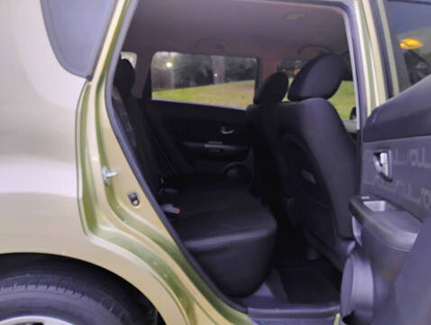 2013 Kia Soul +