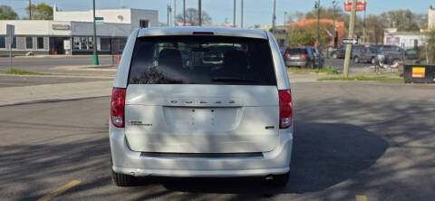2011 Dodge Grand Caravan Express