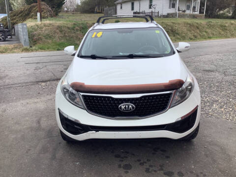 2014 Kia Sportage for sale at Moose Motors in Morganton NC
