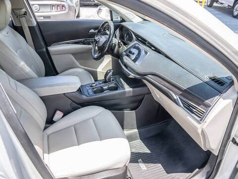 2019 Cadillac XT4 Luxury